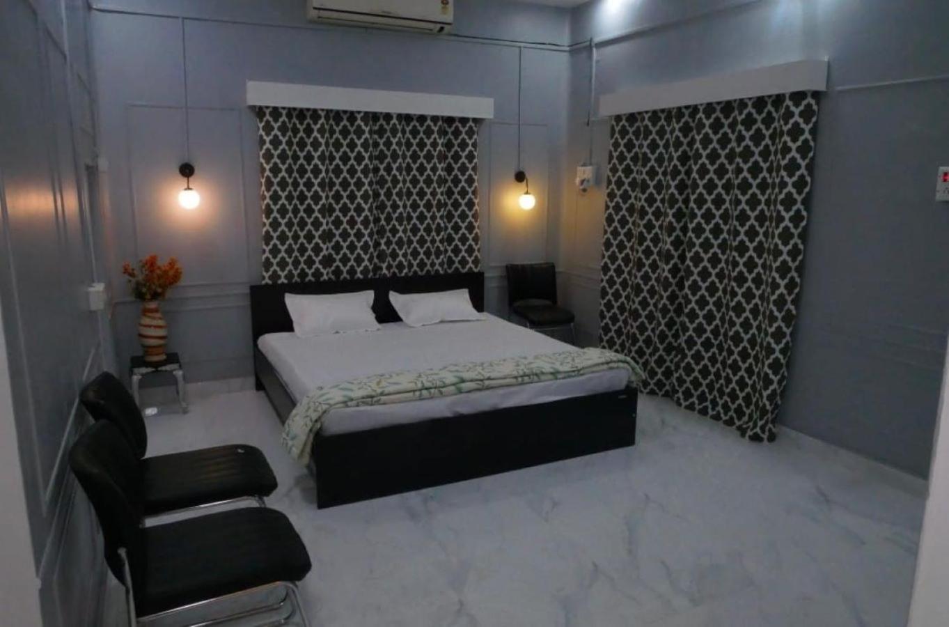 Janki Kunj Varanasi- 3 Room Home エクステリア 写真