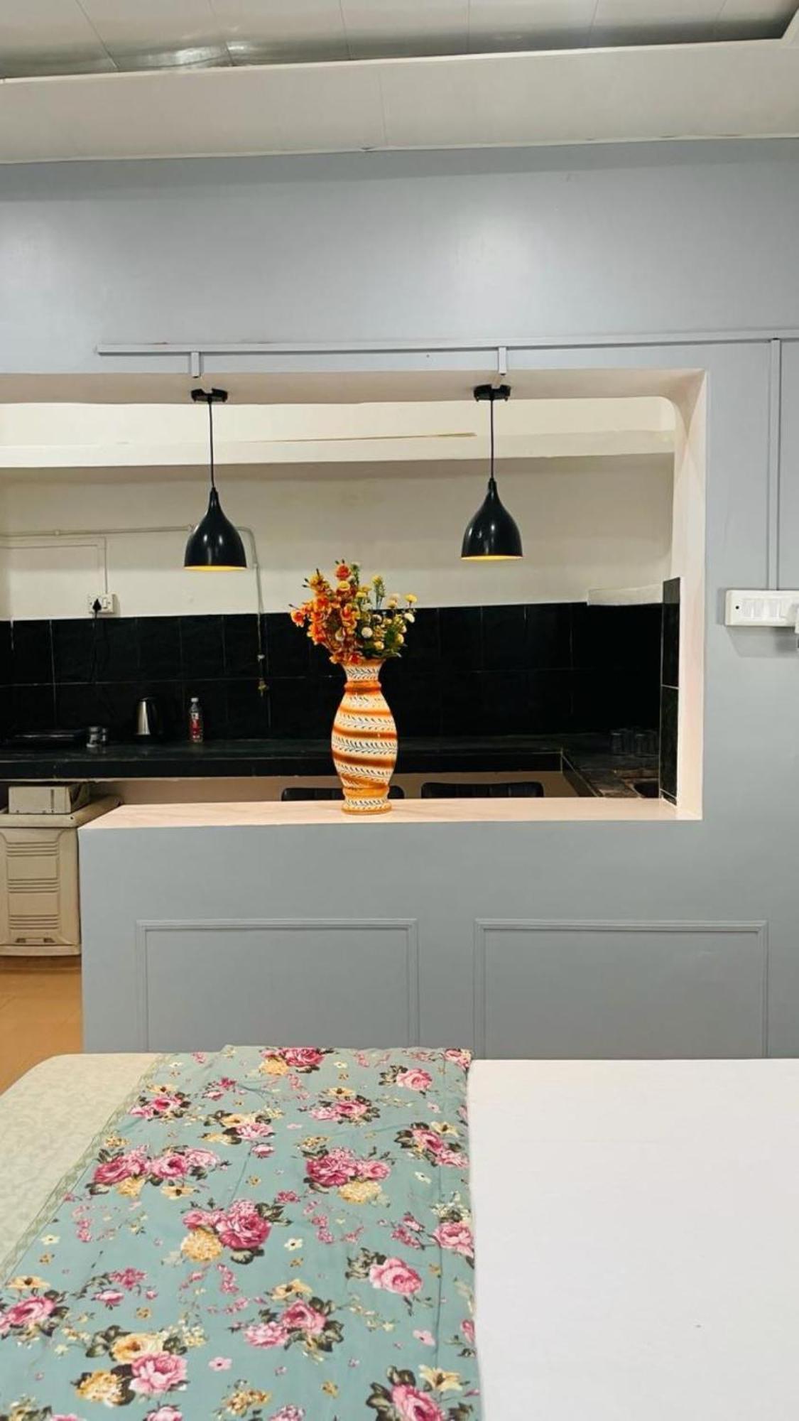 Janki Kunj Varanasi- 3 Room Home エクステリア 写真
